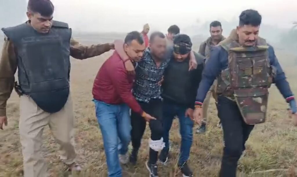 मुठभेड़ में 02 शातिर अपराधी घायल,